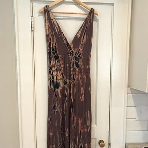 A pea in the pod maternity maxi boho dress